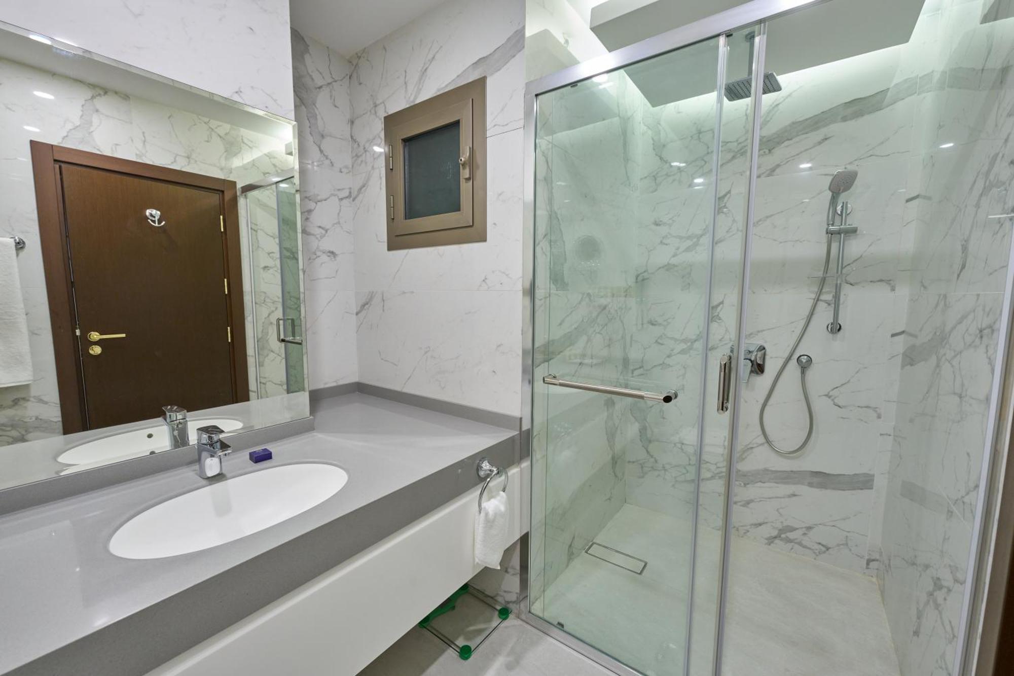 Paradise Nice Hotel Джеда Екстериор снимка